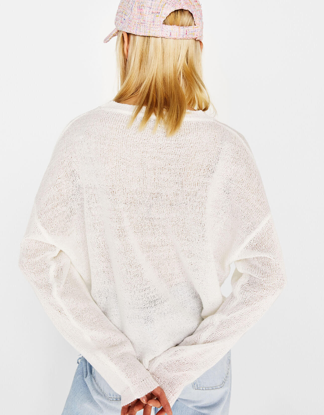 Round neck sweater - Image 16
